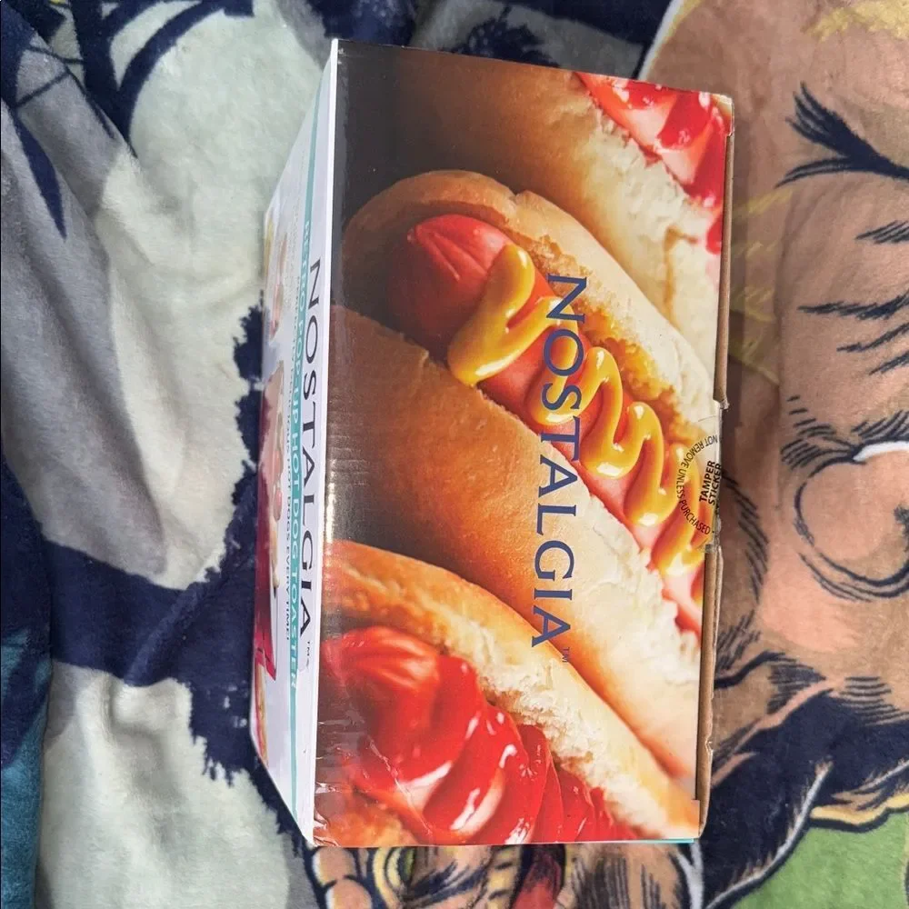 Nostalgia Red Retro Hot Dog Toaster